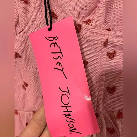 NWT VIRAL BETSEY JOHNSON Valentines Day Classically Pink Mesh Heart Dress TikTok - Picture 8 of 14